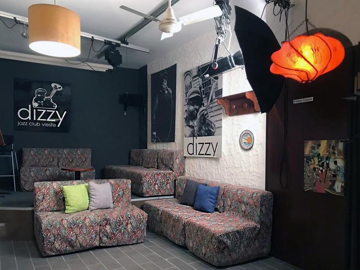 Alloggio Vieste Centro - Dizzy Studio Home ภายนอก รูปภาพ