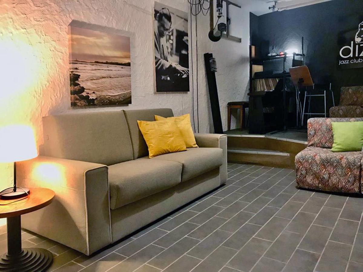 Alloggio Vieste Centro - Dizzy Studio Home ภายนอก รูปภาพ